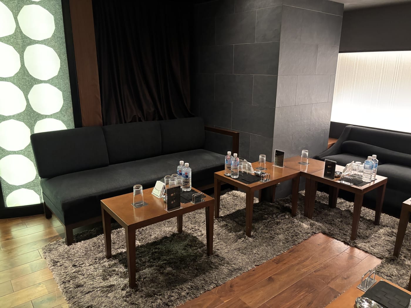 EDITION MAIN ROOM 内装